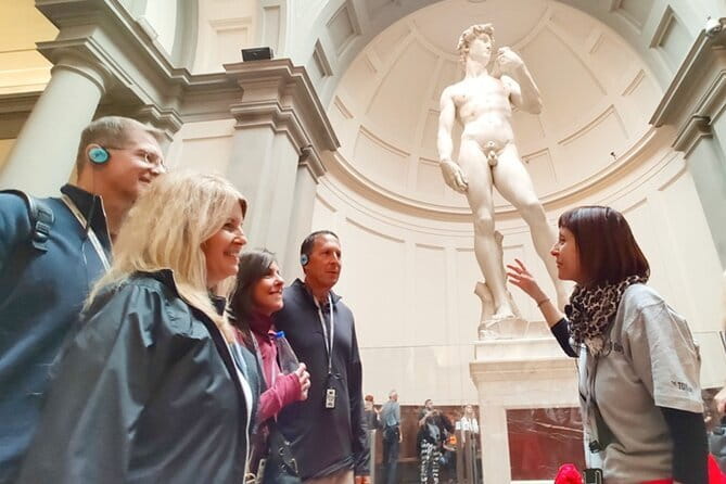 Academia Gallery: Statue of David Evening Tour - Why an evening Accademia tour feels different (David without the rush)