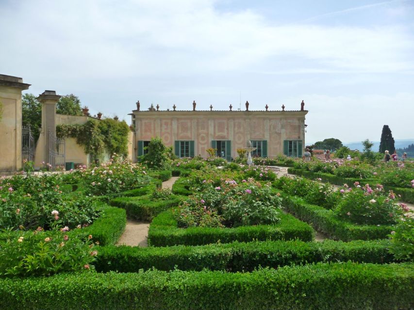Boboli Garden Guided Tour in Florence - Amphitheatre phase: climbing into Neptune’s world, then Giambologna at the top