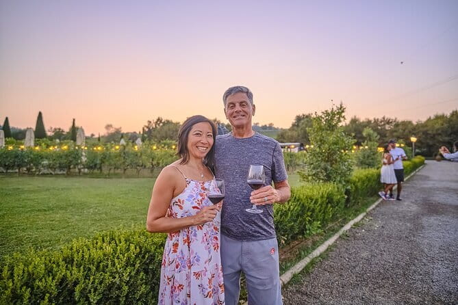 Chianti Delights: A Tale Of Two Wineries With A Vineyard Dinner - Getting started in Florence: Piazzale Montelungo meetup