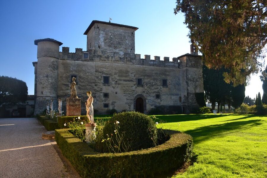 Chianti Rufina: Wine Tour in Castle & Historical Villa - Florence meeting point: easy start, small-group rhythm