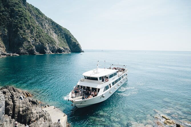 Cinque Terre Experience From Florence - Stop-by-stop: Monterosso, Vernazza, Manarola, and Riomaggiore