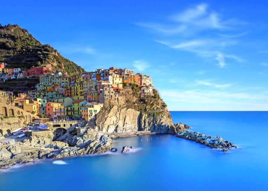 Cinque Terre Small Group by Minivan from Lucca - The Luigi factor: efficient pacing, helpful meeting points, and crowd sense