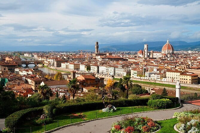 City Sightseeing Florence Hop-On Hop-Off Bus Tour - Audio Guides and the Little Staff Touches That Matter