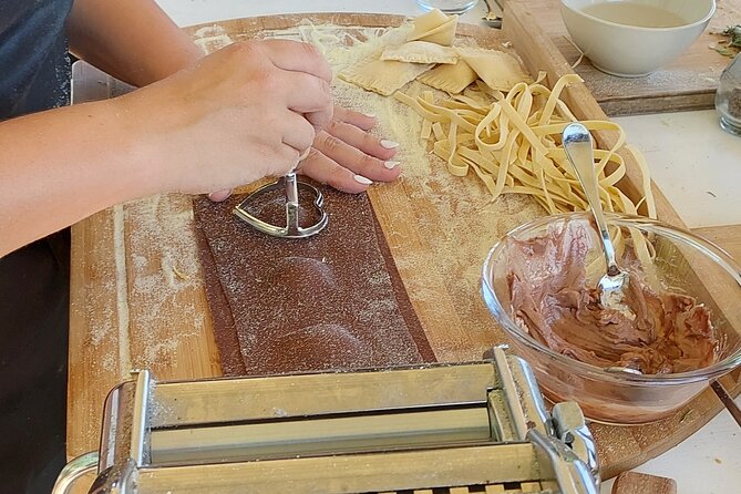 Cooking Class on a Family Farm in Chianti with Lunch - Bread dough and Schiacciata: the versatile skill you can reuse