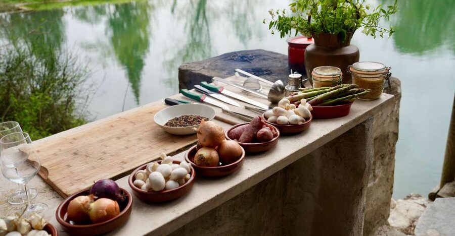 cooking pasta class - Meeting in the Hills: Transport, Small Group, and Live Guide