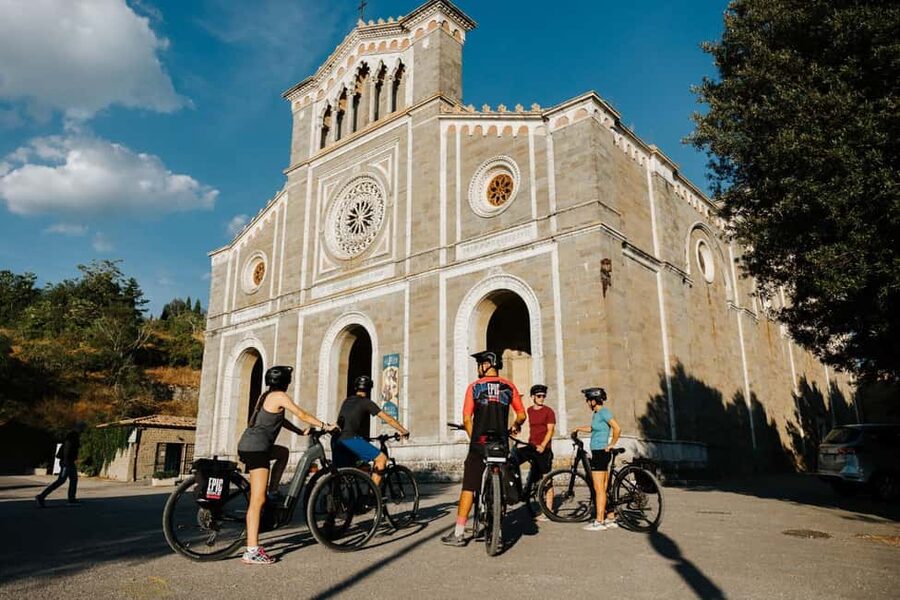 Cortona: Guided E-Bike Tour of Tuscany's Hidden Gem - Le Celle hermitage: quiet roads and the St. Francis connection