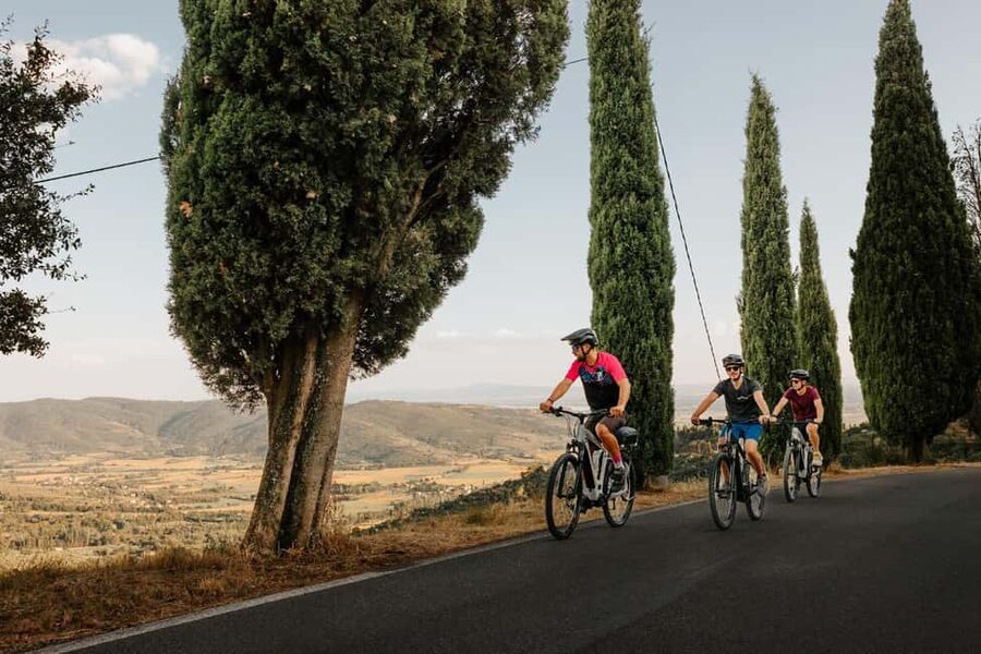 Cortona: Guided E-Bike Tour of Tuscany's Hidden Gem - Fortress of Girifalco: panoramic payoff above Val di Chiana