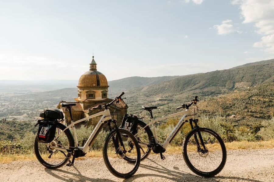 Cortona: Guided E-Bike Tour of Tuscany's Hidden Gem - Meet at EpicBike, then get your “confidence miles” fast