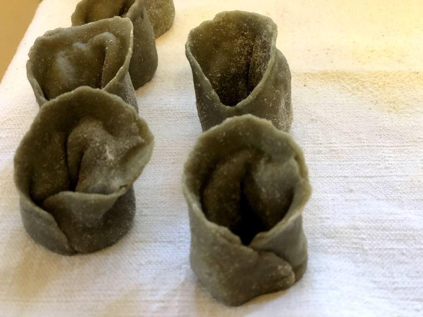 Cortona: Pasta and Pizza Cooking Class - Focaccia and Mediterranean Sauces: Why This Class Feels Tuscan