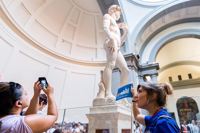 David & Accademia Guided Tour with Time Entry Ticket - The walking loop: Ponte Vecchio, Signoria sculptures, and Baptistery gold doors