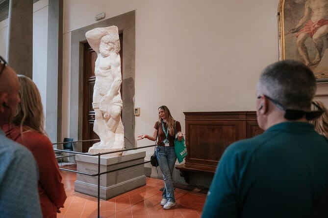 David & Duomo: Accademia & Skip the Line Exclusive Dome Access - Timing and group flow: 3 hours 30 minutes that usually feel efficient