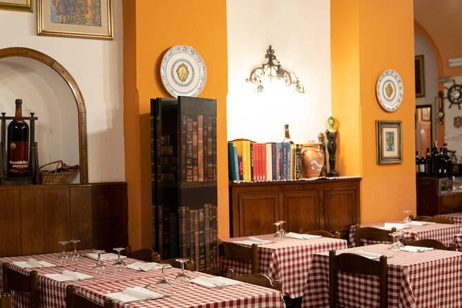 Dinner and Concert with "Three Tenors": A Real Italian Experience - A Florence Night Built Around Music in a Real Church