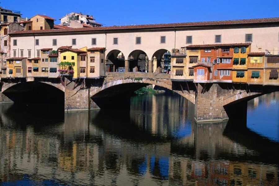 Essential Florence Walking Tour to discover its history - Santa Trinita Inside Visit: Why the Frescoes Matter