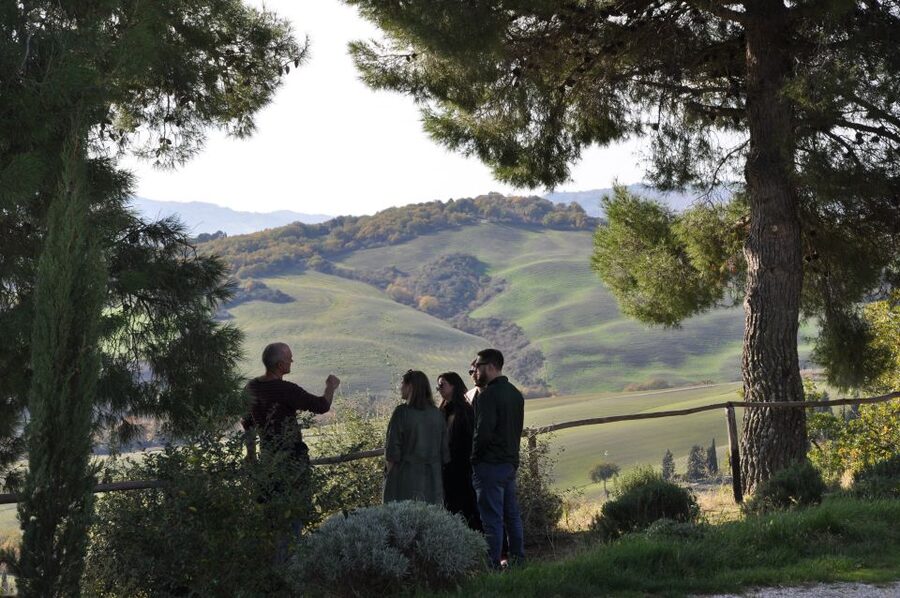 Exclusive Val d’Orcia Full-Day Wine Tour from Florence - Price and Value: What You Get for $498 Per Person
