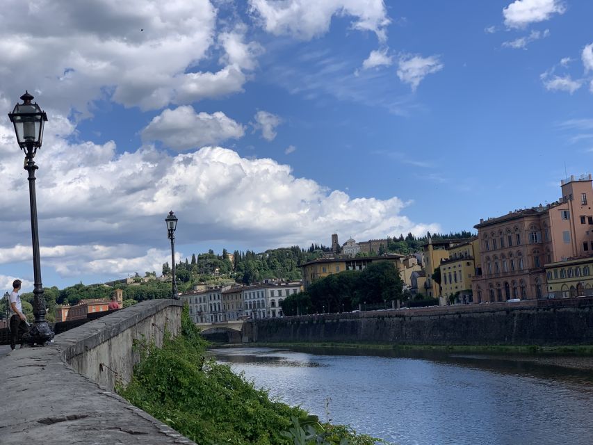 Florence: 2-Hour Guided Bike Tour - Where you meet and how the ride gets rolling