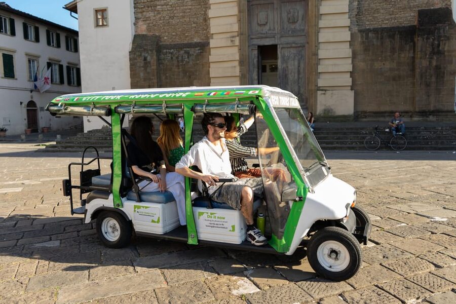 Florence: 60-Minute Eco-Friendly Golf Cart City Tour - Audio guide and driver performance: how the stories land