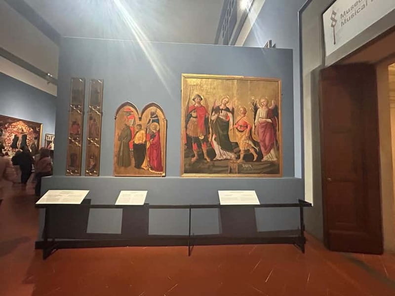 Florence: Accademia and David Entrance Ticket with a Host - Meeting point at Carrefour Express and getting your physical ticket