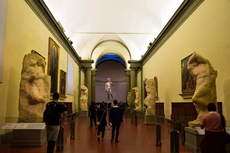 Florence: Accademia and Uffizi Gallery Guided Tour - When the guide is strong, you see more than the poster