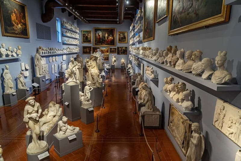 Florence: Accademia David Fast Track Skip the Line Tour - Donatello, Brunelleschi, and Michelangelo: seeing the collection as a network