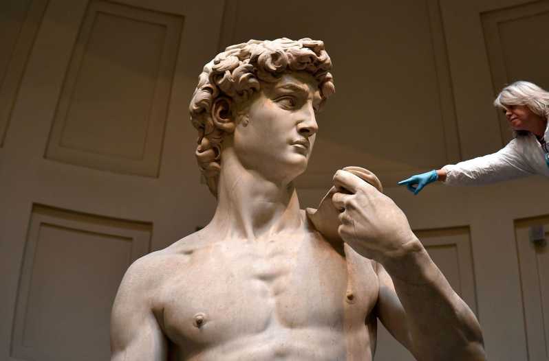 Florence: Accademia Gallery & David Skip-the-Line Ticket - Skip-the-line at the Accademia: what it changes for your day