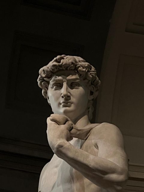 Florence: Accademia Gallery Guided Tour and Priority Entry - The Accademia Gallery in 1 hour, with more meaning than just a photo