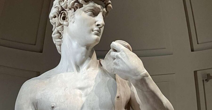 Florence: Accademia Gallery Guided Tour and Priority Entry - Fast track entry, but respect peak crowds