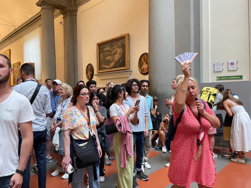 Florence: Accademia Gallery Guided Tour with Entry Ticket - How the radios and 75-minute timing change the visit