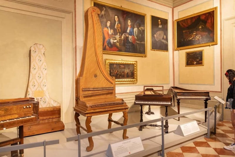 Florence: Accademia Gallery Skip-the-Line Guided Tour - Beyond David: Sculptures, Religious Art, and Different Periods