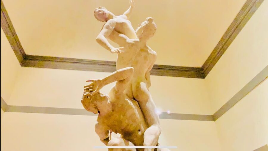 Florence: Accademia Reserved Time Ticket with Free E-Book - Meeting point at Via Ricasoli 41, how to find your assistant fast