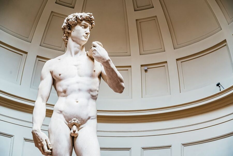 Florence: Accademia, Uffizi, and City Center Walking Tour - The walking tour between museums: learn the city while you’re moving