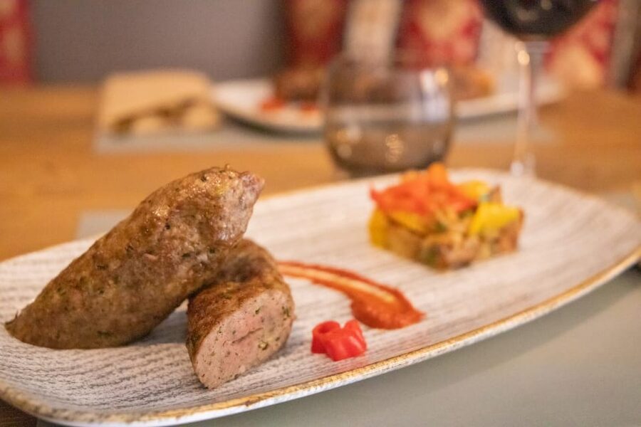 Florence: Armenian Food Experience in Ararat Restaurant - Pacing for lunch or a leisurely dinner in Florence