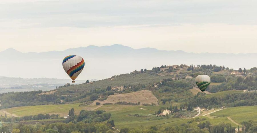 Florence: Balloon Flight Over Tuscany - The 1-hour flight: safety briefing, up to 2,000 feet, and glide time with real views
