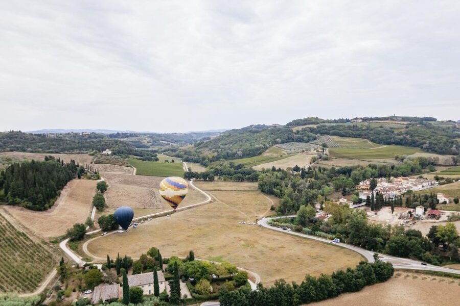 Florence: Balloon Flight Over Tuscany - What happens after you land: champagne tradition and local breakfast