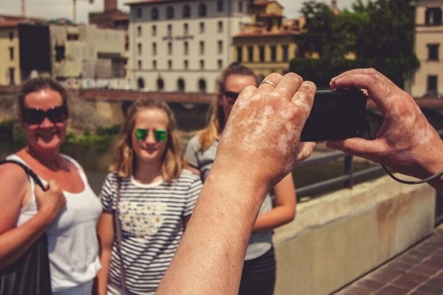 Florence : Best of Florence Walking Tour - Meeting at Borgo Santa Croce 6 and Setting Your Bearings