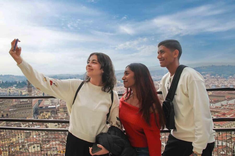 Florence: Brunelleschi's Dome climb Tour - Small Rules That Affect Your Speed: Bags, Clothing, and Shoes