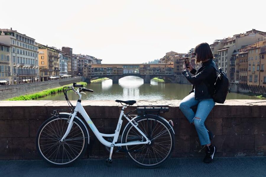 Florence: Chianti E-Bike Tour with Wine Tasting and Lunch - From Downtown Florence to Chianti Hills, Without Wasting Time