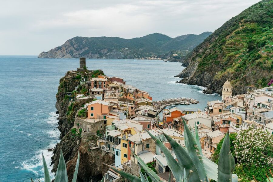 Florence: Cinque Terre Day Trip with Optional Hike - Corniglia Up the Steps: Village Center Views and Your Hike Choice