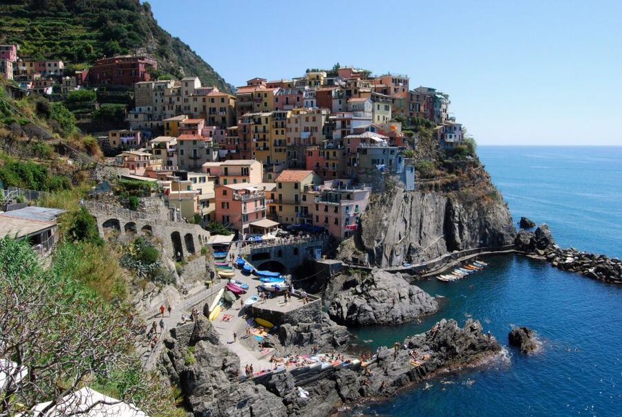 Florence: Cinque Terre Day Trip with Optional Street Food - Street Food Add-On: Often Not a Full Food Tour
