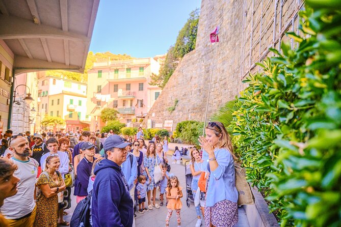 Florence: Cinque Terre Park Day Trip with Optional Street Food - Monterosso al Mare: beach time plus the optional street food lunch