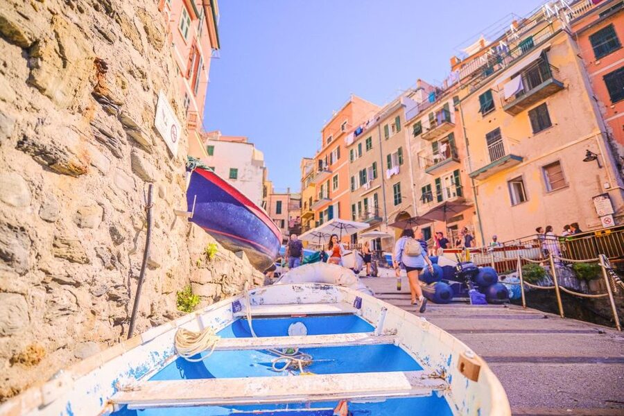 Florence: Cinque Terre Private Day-Trip - Riomaggiore: small streets, big sea views, and real time to roam