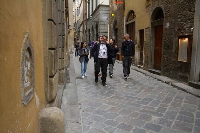 Florence: City Highlights Walking Tour + Wine Windows Option - Who this tour fits best