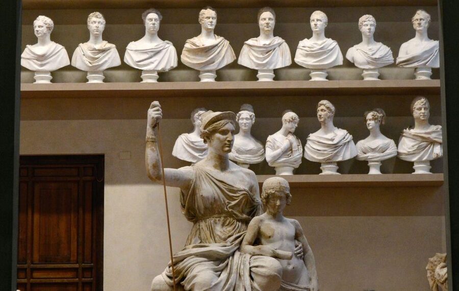 Florence: David and Accademia Gallery Fast Track Guided Tour - Meet Your Guide at Carrefour Express (and Get Inside Quickly)