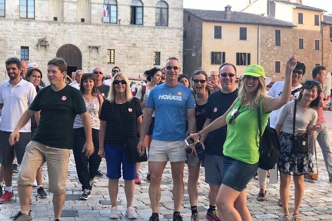 Florence Day Trip: Pisa, San Gimignano and Siena with Lunch - The coach start in Florence: comfort helps, but the schedule is the boss