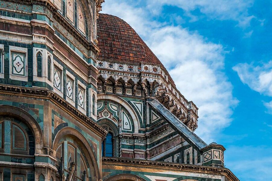 Florence: Duomo Cathedral Guided Tour - Entering Santa Maria del Fiore: what the included cathedral ticket gets you