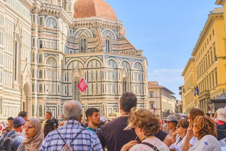 Florence: Duomo Cathedral Skip-the-Line Guided Tour - Inside Santa Maria del Fiore: Marble, Naves, Stained Glass, and the Rosette Moment