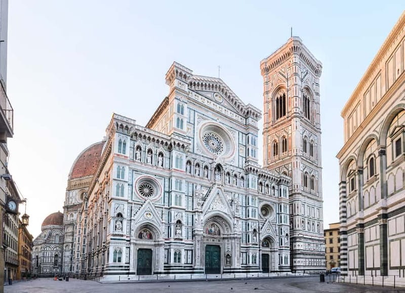 Florence: Duomo Cathedral Small Group Tour - Meeting in Piazza del Duomo and finding your green-jacket guide
