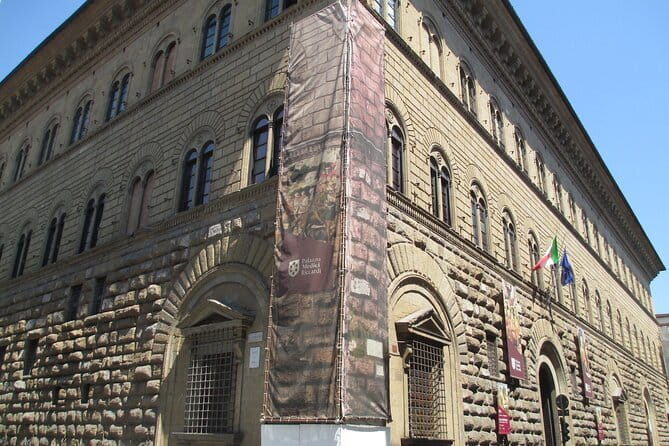 Florence: Duomo Complex Guided Tour - Rules that matter: clothing, backpacks, and hearing the guide