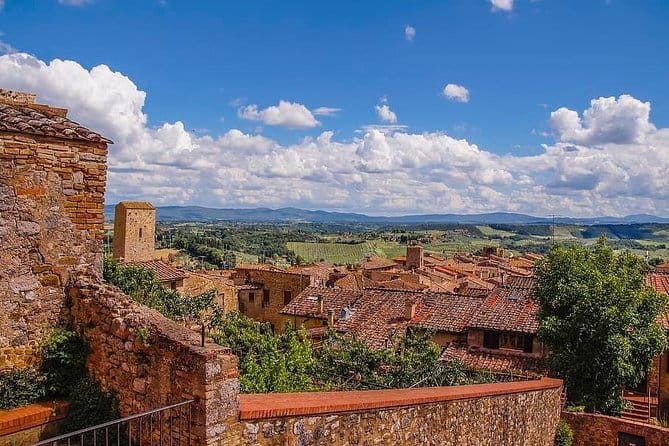Florence: Duomo Complex with Tickets & City Walk Guided Tour - Giotto’s Bell Tower climb: plan your stairs, then enjoy the views