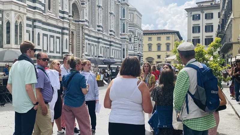 Florence Duomo Square Guided Walking Tour with Entry Tickets - Meeting point, timing, and the headset that keeps the tour smooth