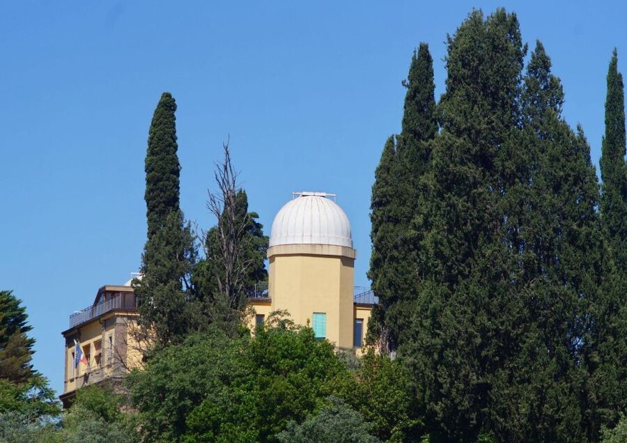 Florence E-Bike tour: Piazzale Michelangelo, Hills & Gelato - Lungarni and Ponte Vecchio: the first big photo payoff